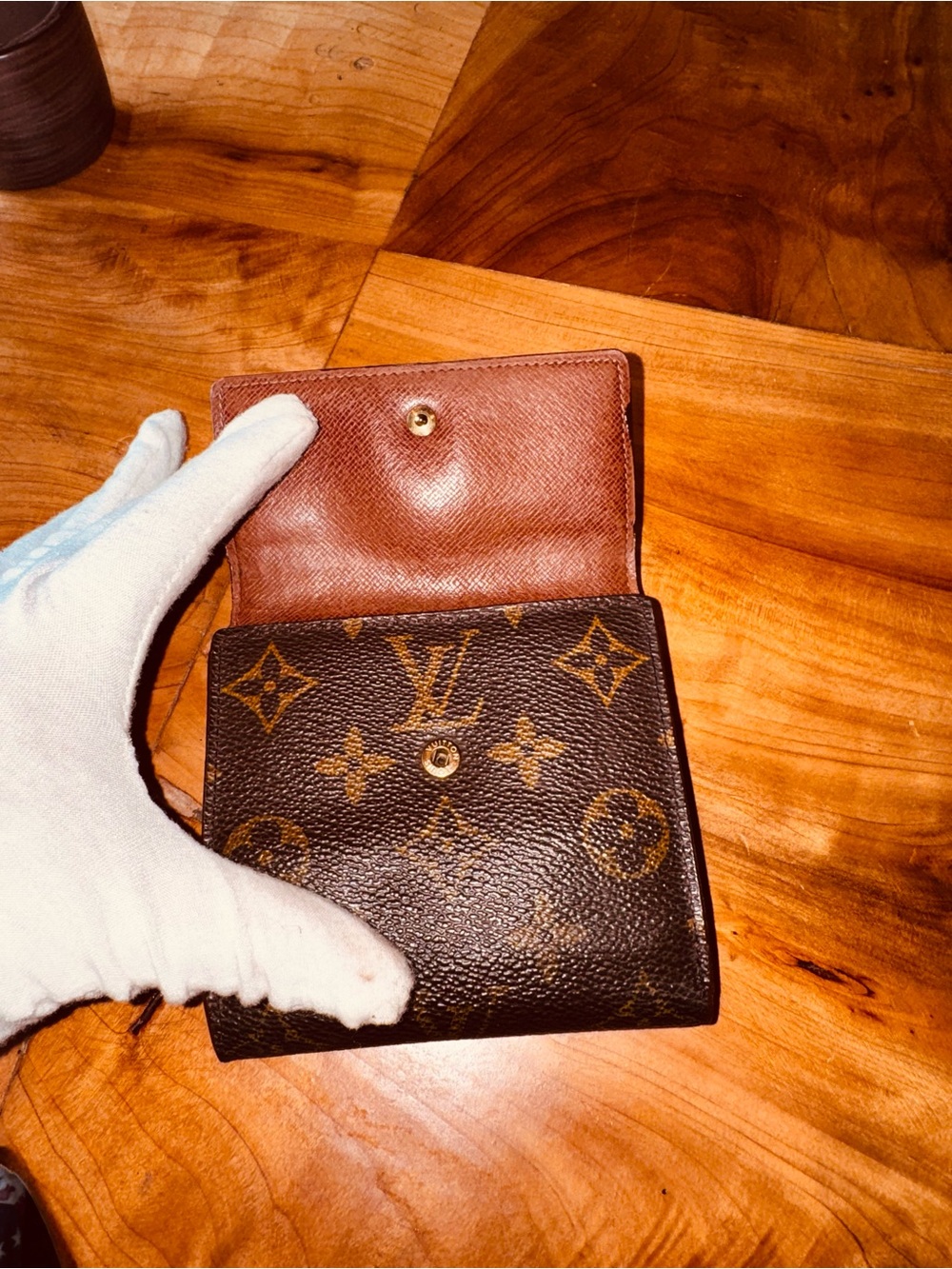 Louis Vuitton, Elise monogram, compact, vintage wallet - Picture 6 of 16